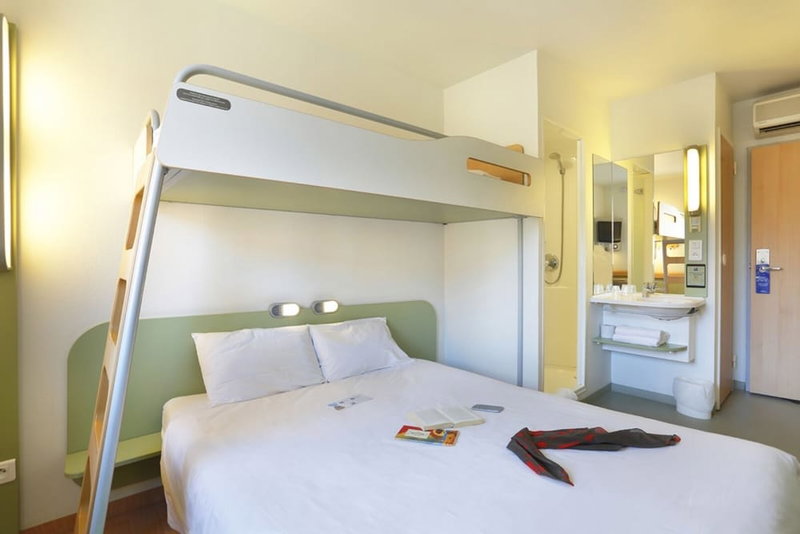 First Inn Hotel, Pertuis, France