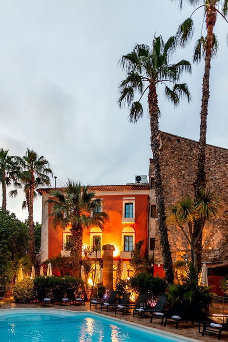 Hôtel l'Arena, Fréjus, Francia