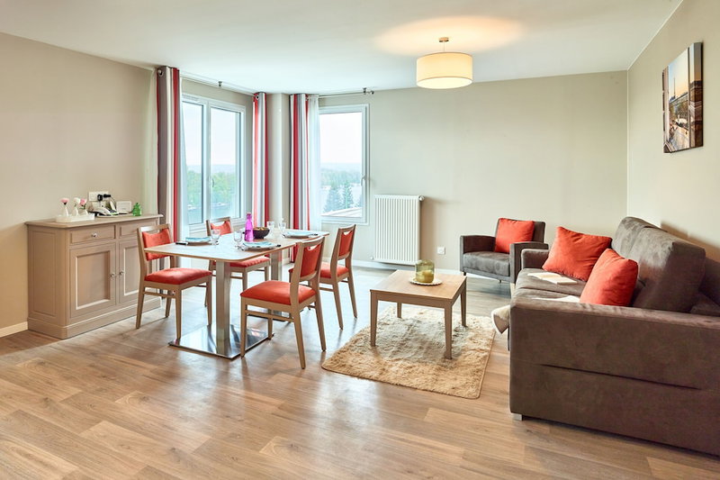 Zenao Appart'hôtels Suresnes, Suresnes, France