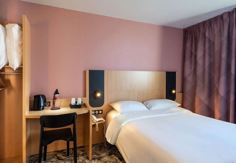 B&B HOTEL Calais Terminal Cité de l'Europe 3 étoiles, Coquelles, Francia