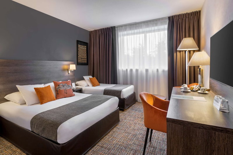 Best Western Plus Hotel Admiral, Ecully, France