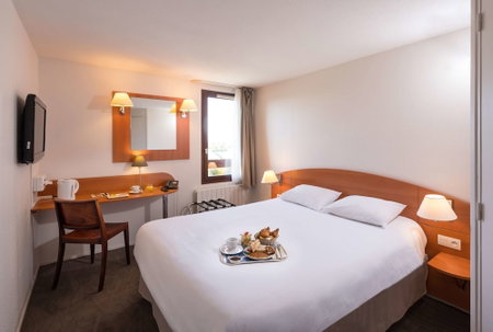 Hôtel Kyriad Caen Sud - Ifs, Caen, France