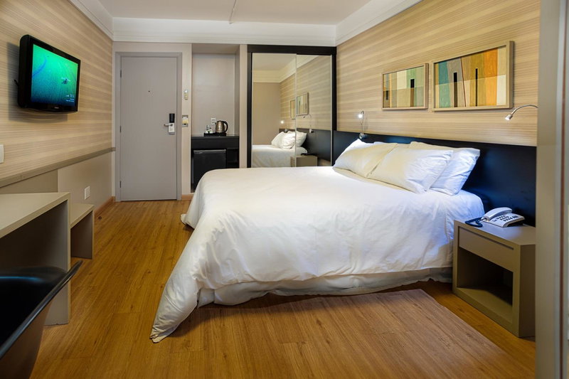 Momax Hotel, Marília, Brasil