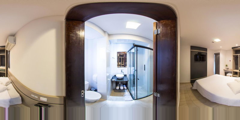 Hollyster Hotel, Curitiba, Brésil