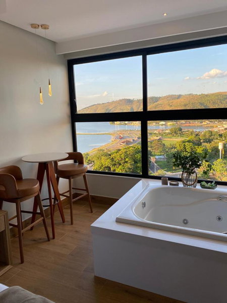 Vista do Lago Hotel, Capitólio, Бразилия