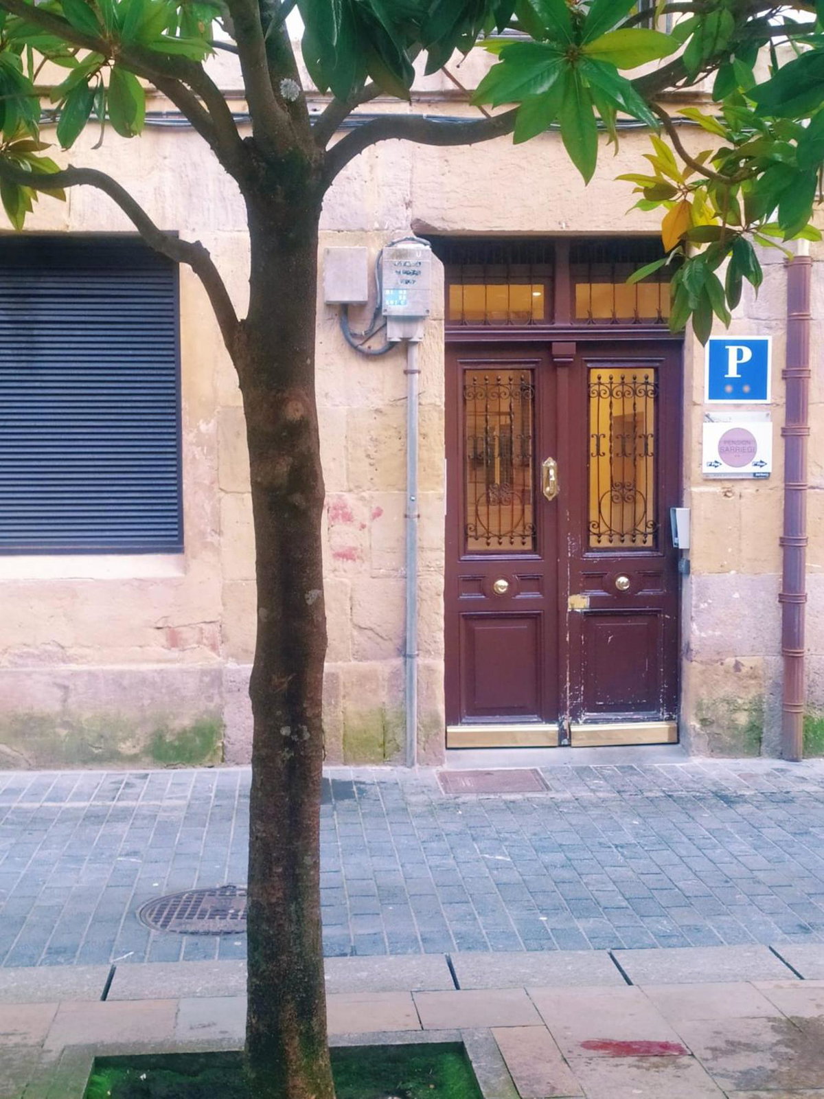Pensión Sarriegi, Spain