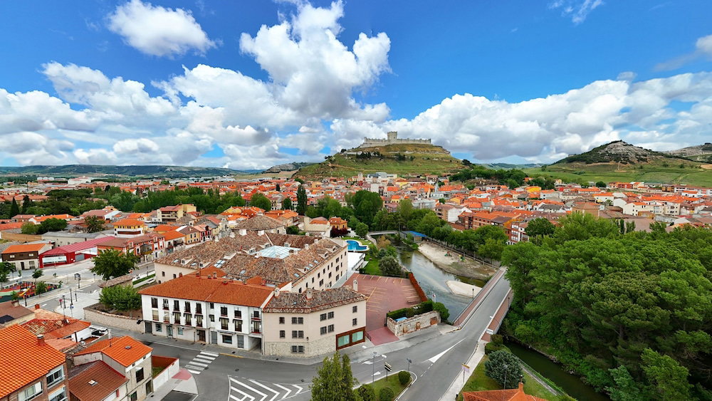 Hotel · AZZ Peñafiel Las Claras Hotel & Spa, Penafiel