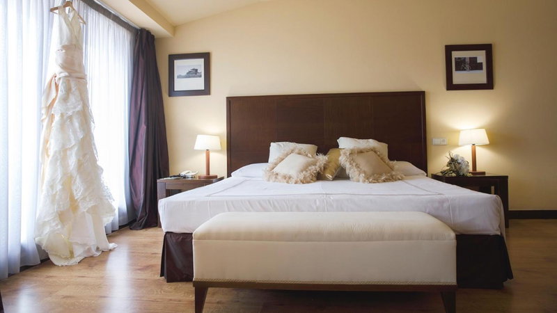 Gran Hotel Ciudad de Barbastro, Barbastro, Spain