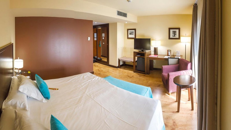 Gran Hotel Ciudad de Barbastro, Barbastro, Spain