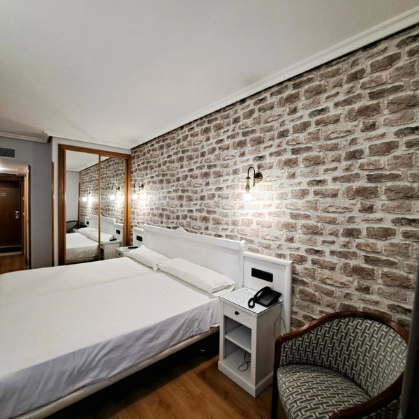 Hotel Ciudad Cangas de Onis, Cangas de Onís, Испания