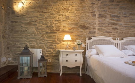 Catedral Site by Como en Casa, Santiago de Compostela, Spain