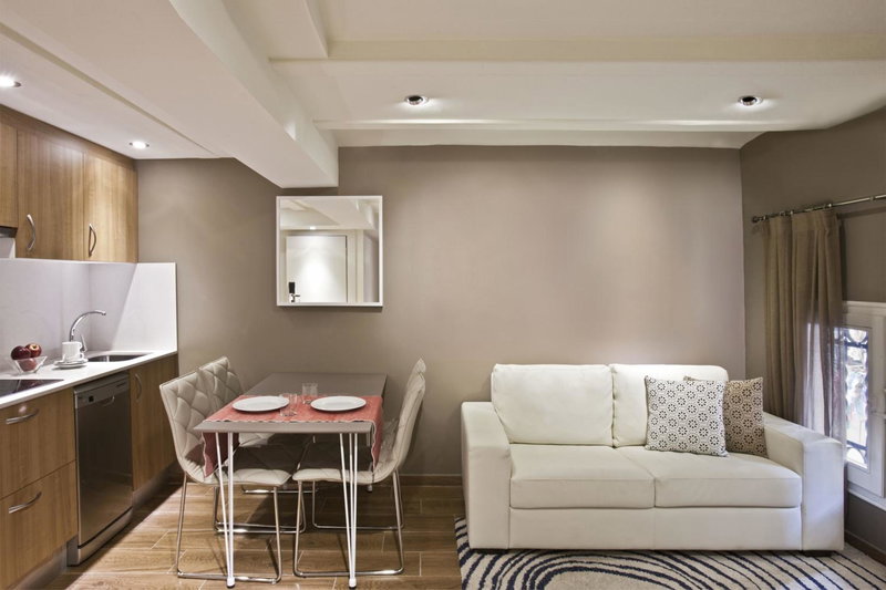 Barcelona Apartment Milà, Barcelona, Испания