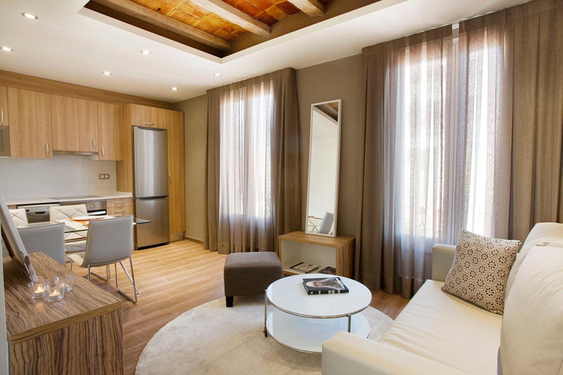 Barcelona Apartment Milà, Barcelona, Испания