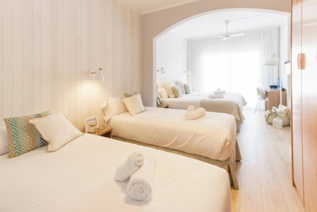 Hotel Boutique La Brisa, Vilanova i la Geltrú, Испания