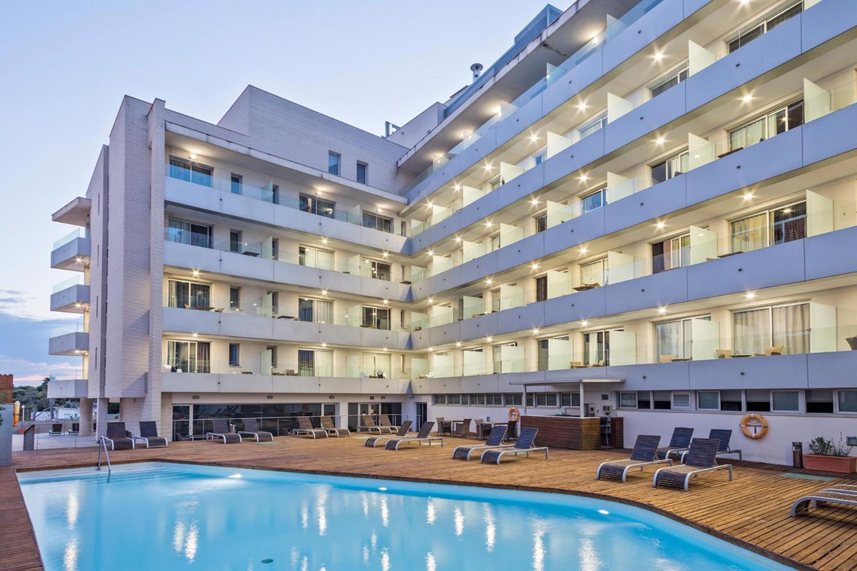 Hotel Balneario Playa de Comarruga, España