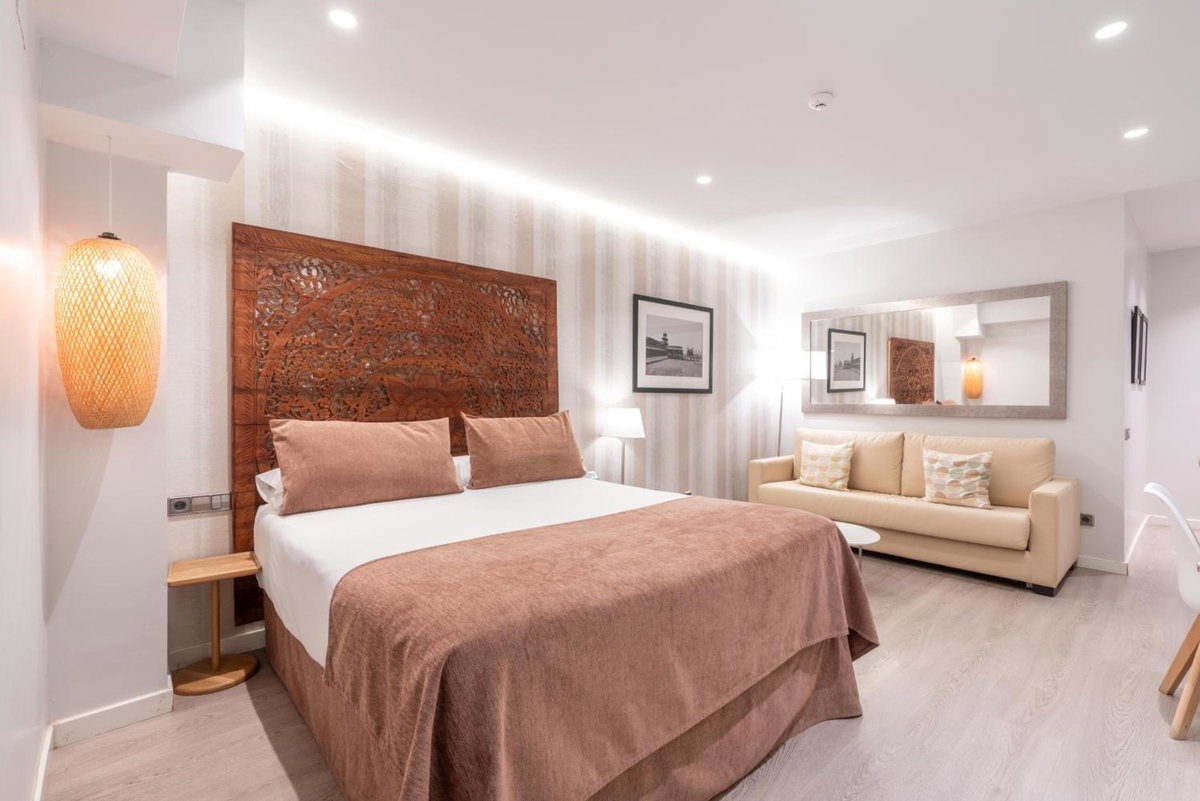 Serennia Fira Gran Via Exclusive Rooms, Spain