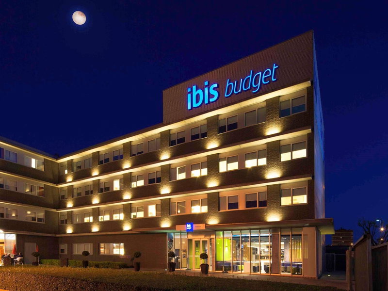 Ibis Budget Barcelona Viladecans, Viladecáns, España