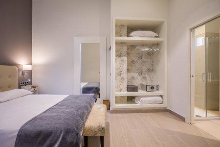 Welldone Cathedral Suites, Seville, Spain