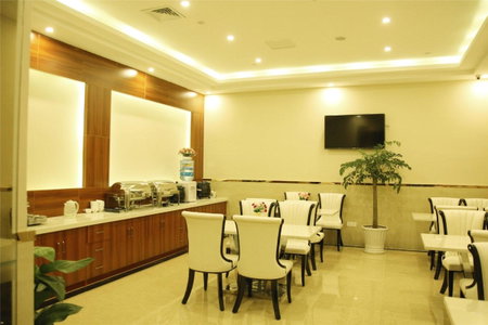 GreenTree Inn Jiangsu Nantong Tongzhou Bus Station Express Hotel, Tongzhou, China