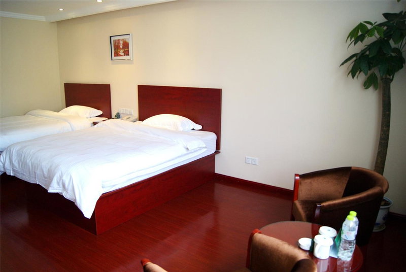 GreenTree Inn Jiangsu Nantong Tongzhou Bus Station Express Hotel, Tongzhou, China