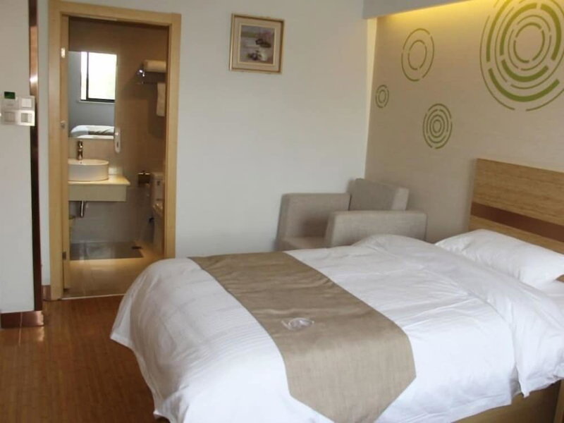 GreenTree Inn Shanghai Minxing Beiqiao Station Express Hotel, Shanghai, China