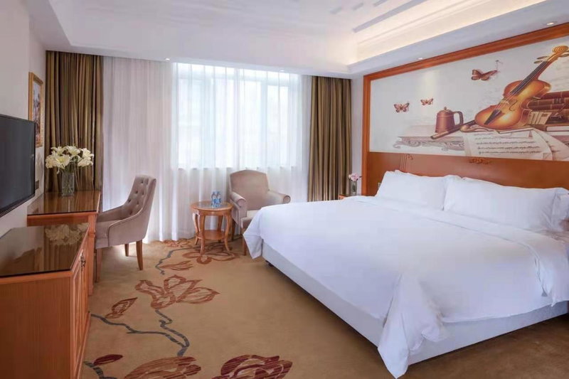 Vienna 3 Best Hotel Shenzhen Longhuadalang Commercial Centre, Shenzhen, Китай