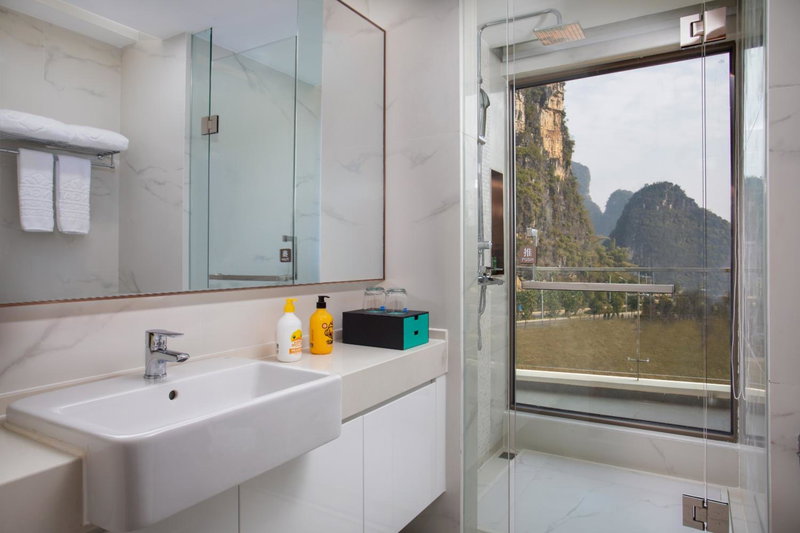 Wingate By Wyndham Yangshuo, Guilin, China