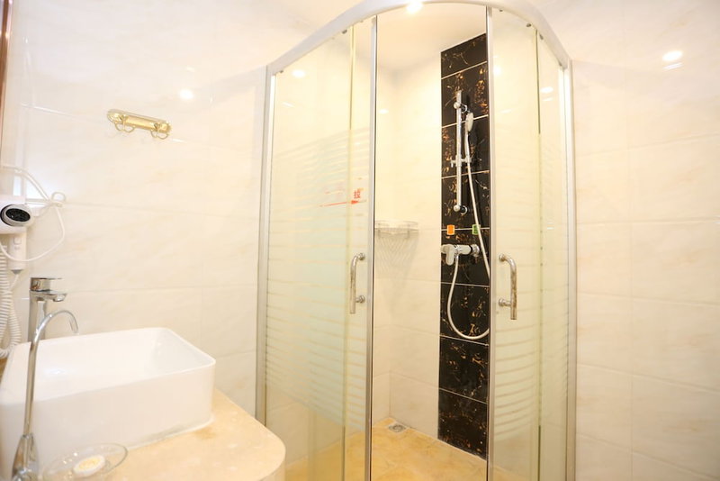 Qing Yuan Vienna Hotel - Yang Shan Branch, Qingyuan, China
