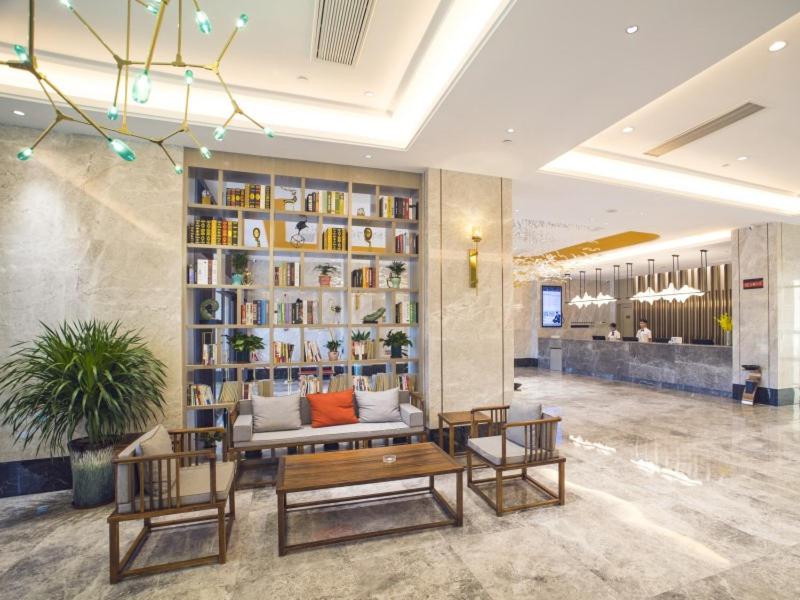 GreenTree Eastern Hotel Hainan Free Trade Port Jiangdong New District Meilan Airport, Haikou, 中国