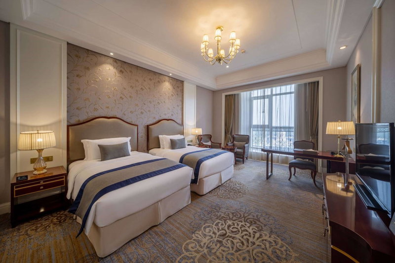 Howard Johnson Junhe Hot Springs Resort Beijing北京君和豪生酒店, Beijing, China
