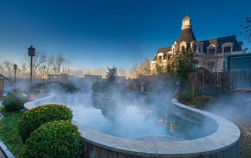 Howard Johnson Junhe Hot Springs Resort Beijing北京君和豪生酒店, Beijing, China