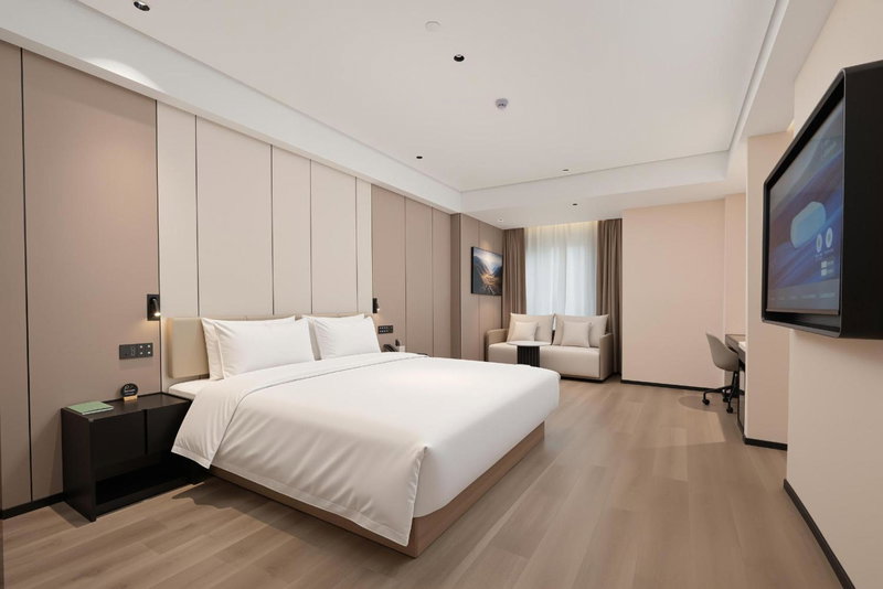 Atour Hotel Zhenjiang Nanxu Avenue Branch, Zhenjiang, China