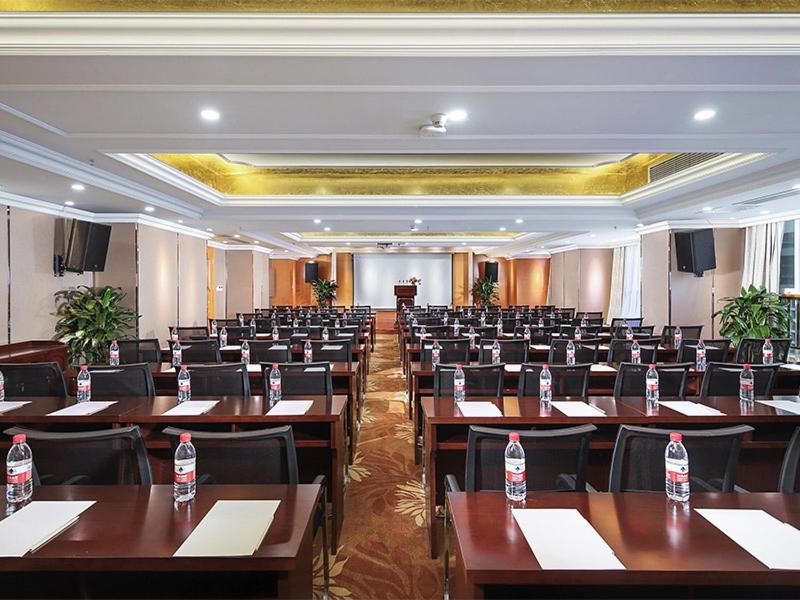 Vienna International Hotel Wuxi Huishan Yanqiao Metro Station, Wuxi, China