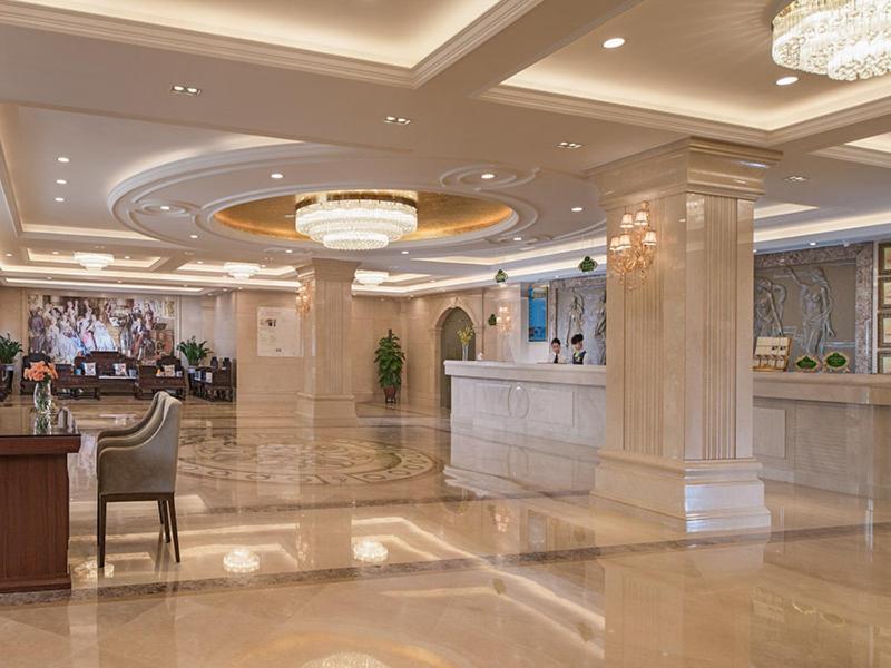 Vienna International Hotel Shenzhen South Huanguan Road, Bao'an, 中国