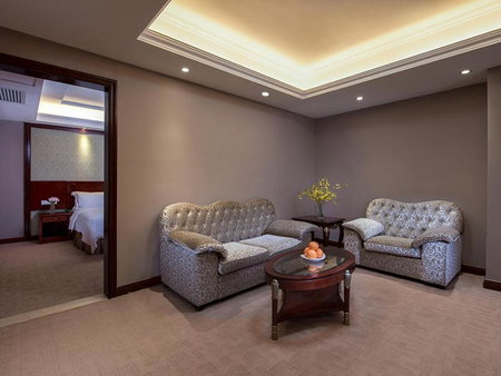 Vienna Hotel Longgang Longdong, Longgang, China