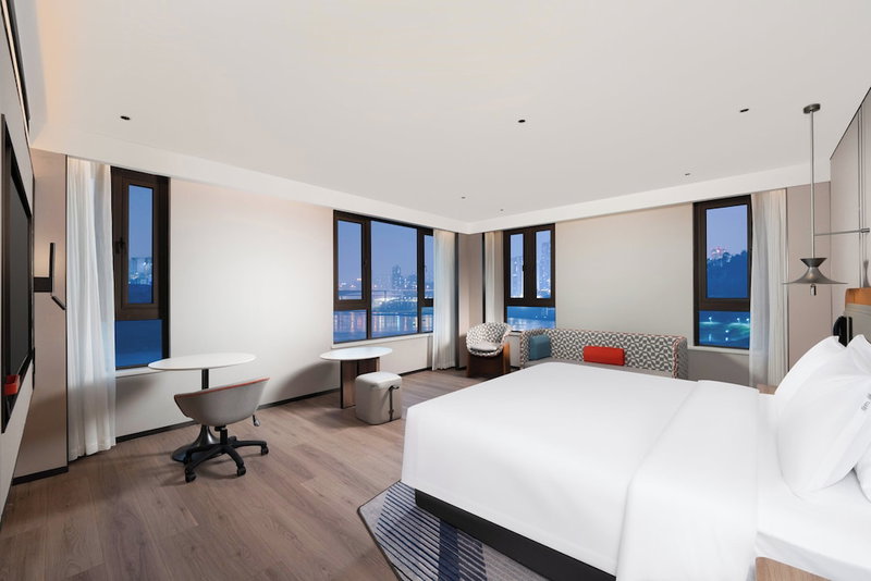 Holiday Inn Express Chongqing Ciqikou Ancient Town by IHG, Chongqing, China