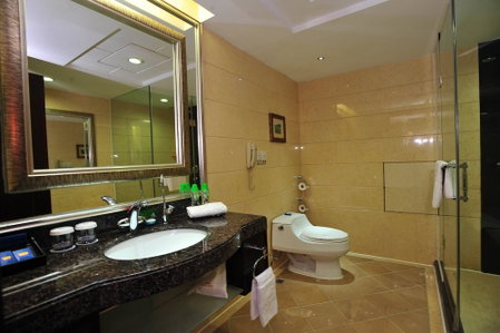 Royal Marina Plaza, Guangzhou, Китай