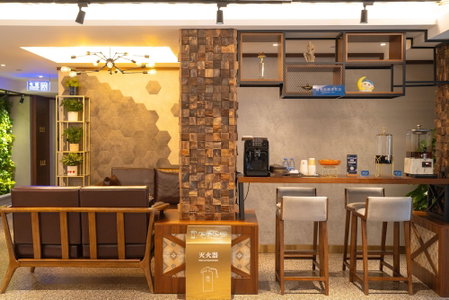 Nostalgia S Hotel (Beijing Guomao CBD）, Beijing, Китай