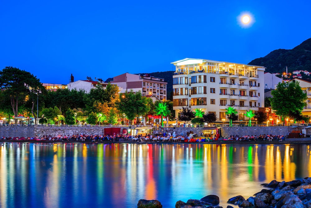 Hotel · Isikaltin Hotel, Bartin