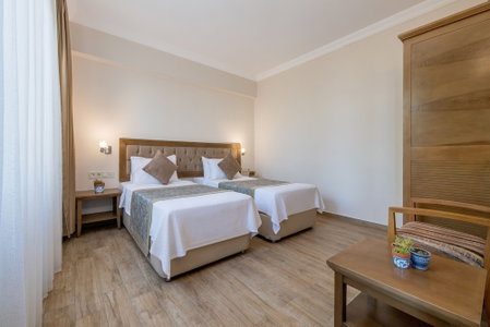 Cinarli Kasri Hotel, Gökçeada, Turkey