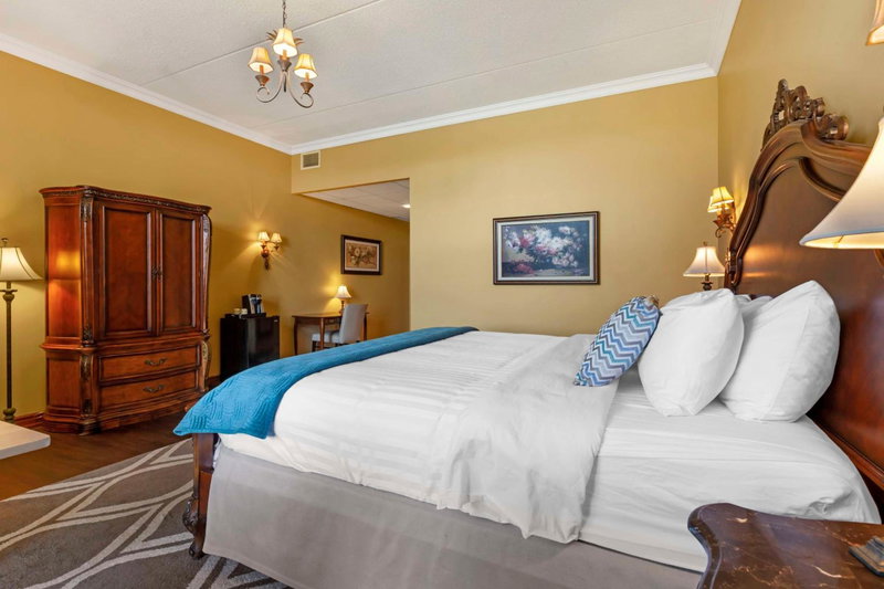 Christie's Mill Inn & Spa - BW Premier Collection, Port Severn, Канада