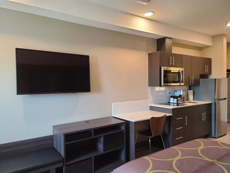 Super 8 by Wyndham Thompson, Thompson, Canada