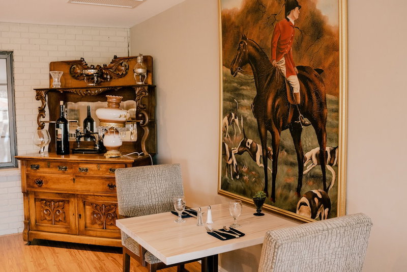 Hessenland Inn & Schatz Winery, Bluewater, Canada