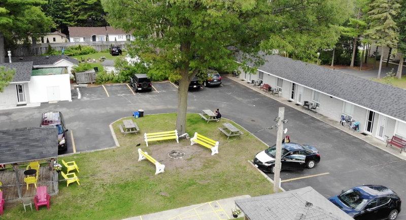 Wasaga Beach Inn And Cottages, Wasaga Beach, Canadá