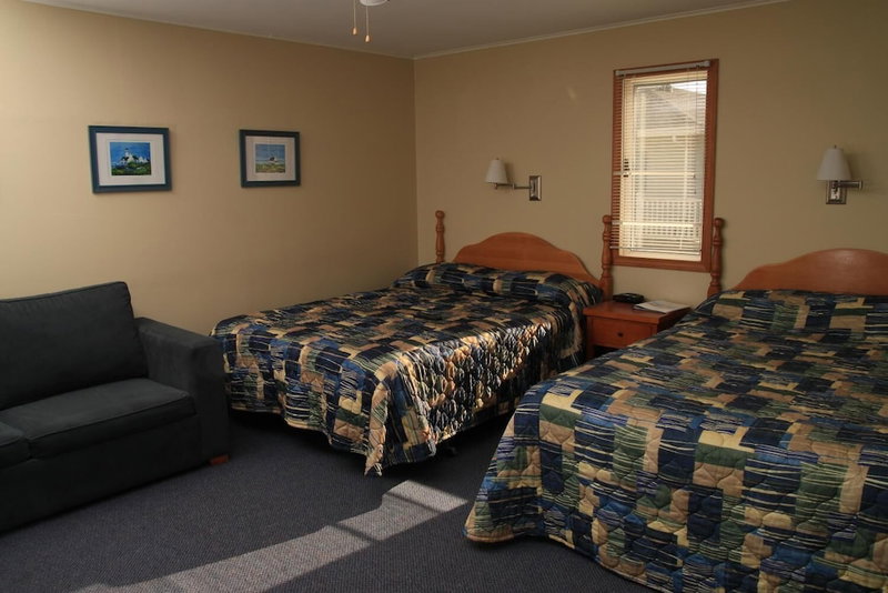 Alpine Motor Inn, Alma, Canada