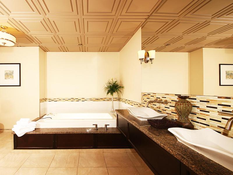 Oakwood Resort, Grand Bend, Canada