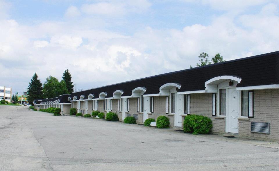 Travellers Inn, Canada