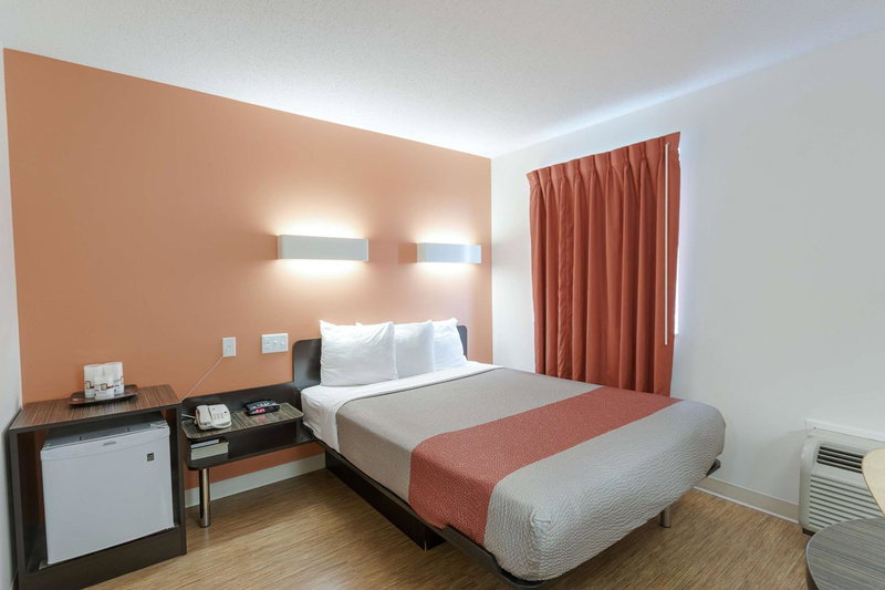 Motel 6-Brandon, MB, Brandon, Canada