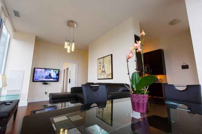 Pathway Suites, Mississauga, Canada