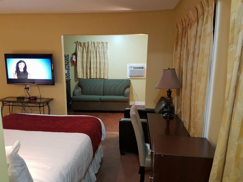 Bayside Inn & Waterfront Suites, Kingston, Kanada